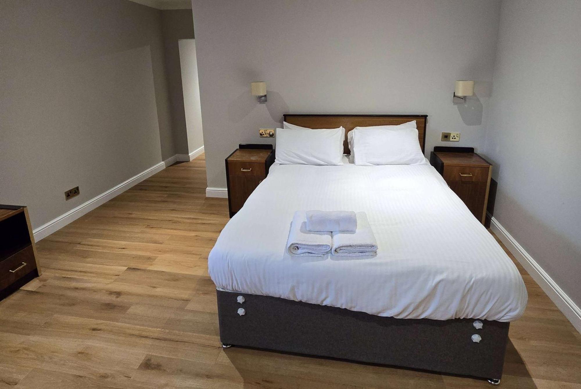 Staindrop By Hamlet Hotels Sheffield Bagian luar foto